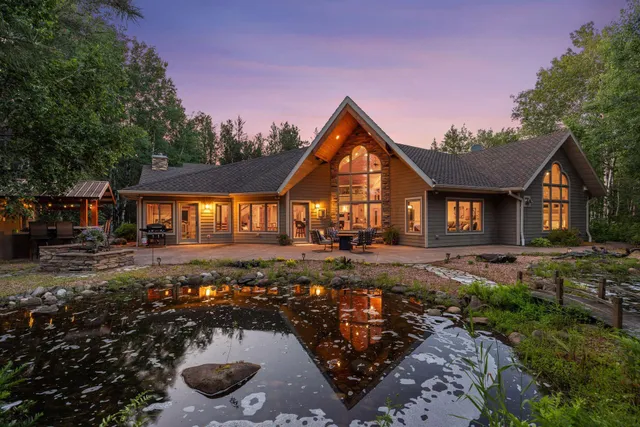 $1,250,000 | 40335 Government Road, Hinckley, MN 55037