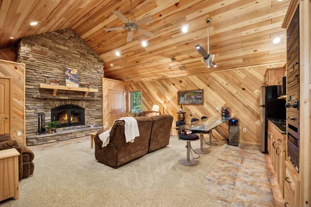 $1,250,000 | 40335 Government Road, Hinckley, MN 55037