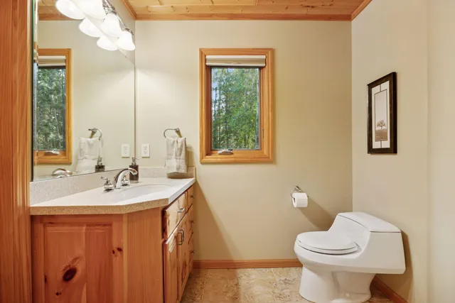 $1,250,000 | 40335 Government Road, Hinckley, MN 55037