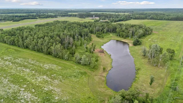 $1,250,000 | 40335 Government Road, Hinckley, MN 55037