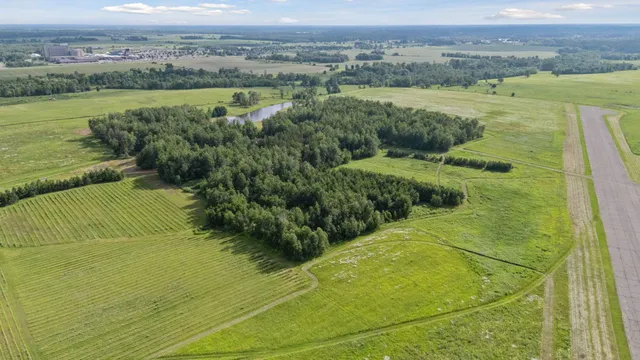 $1,250,000 | 40335 Government Road, Hinckley, MN 55037