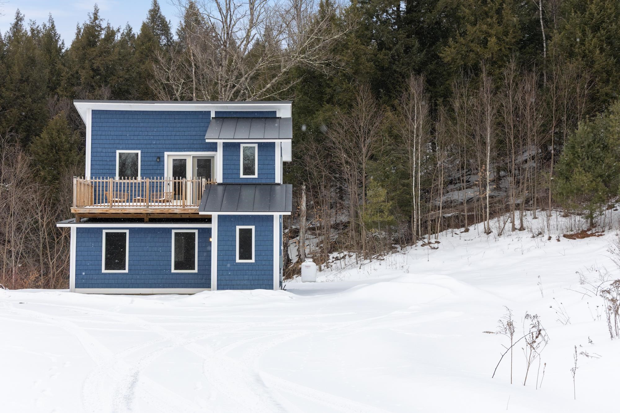 82 Angus Drive Johnson, VT 05656 - Photo 4 of 53