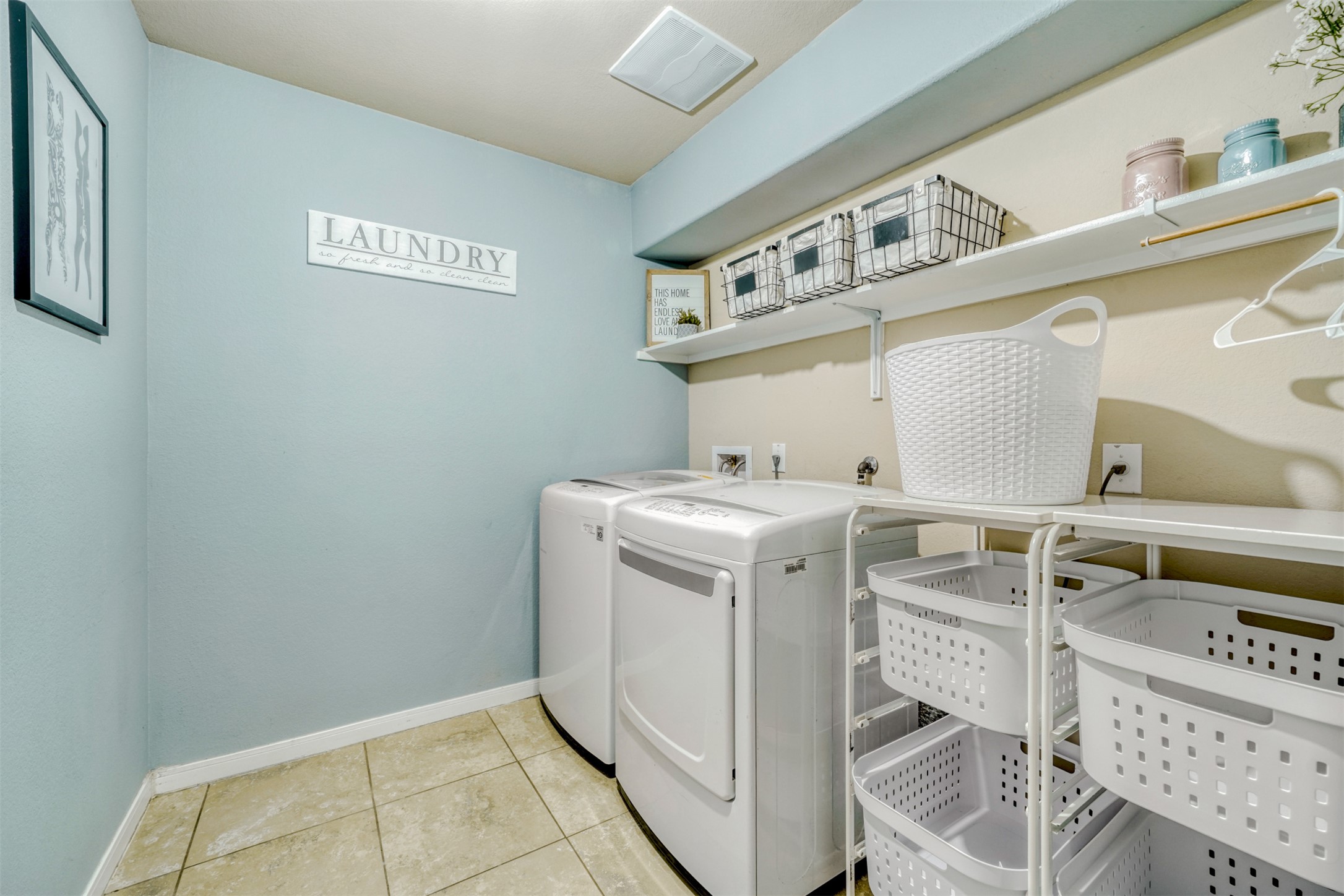 952 Palo Duro Loop Round Rock, TX 78664 - Photo 23 of 37 a utility room with dryer and washer