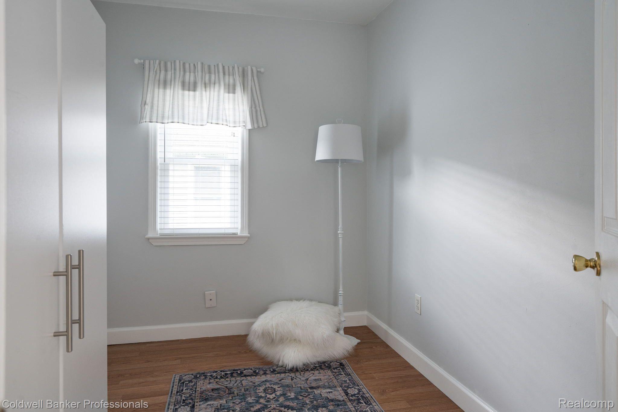 3075 Avalon Road Rochester, MI 48309 - Photo 22 of 33 Bedroom 2
