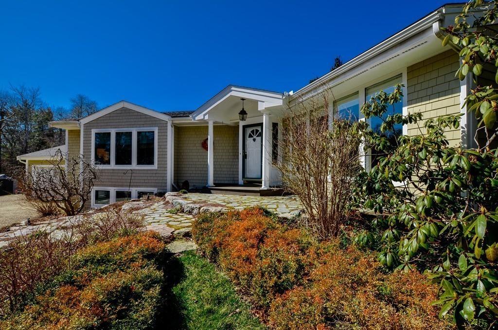 310 Point Road Marion, MA 02738 - Photo 1 of 35