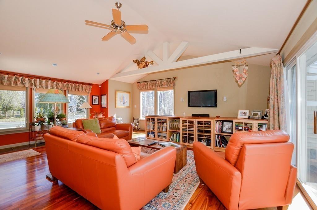 310 Point Road Marion, MA 02738 - Photo 11 of 35