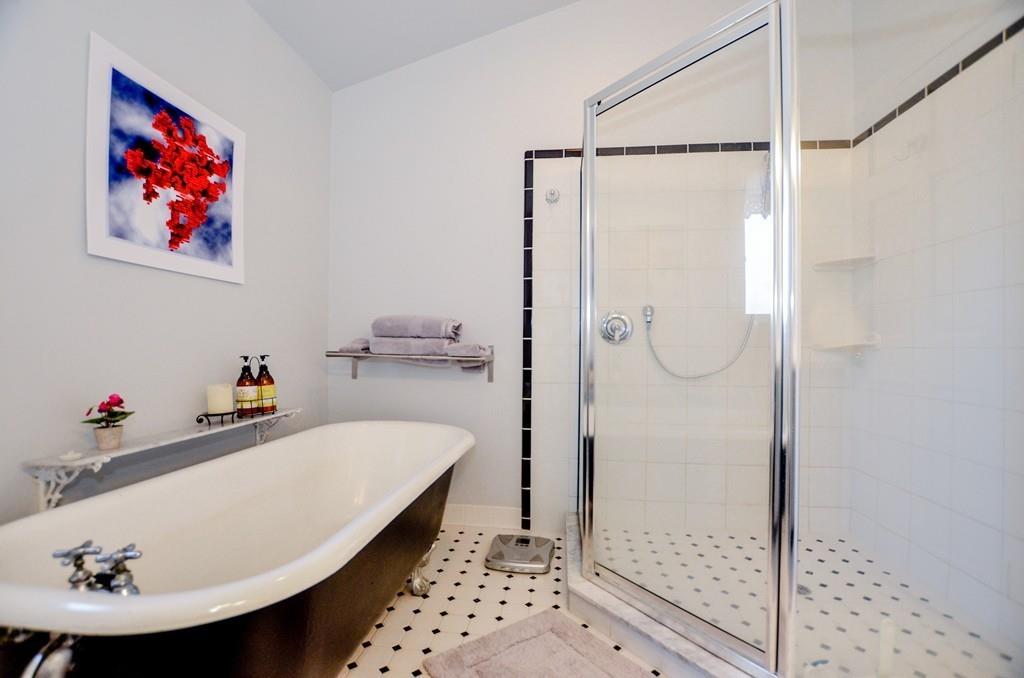 310 Point Road Marion, MA 02738 - Photo 19 of 35