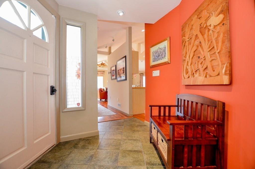 310 Point Road Marion, MA 02738 - Photo 3 of 35