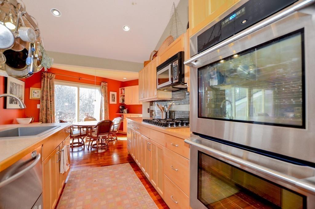 310 Point Road Marion, MA 02738 - Photo 8 of 35