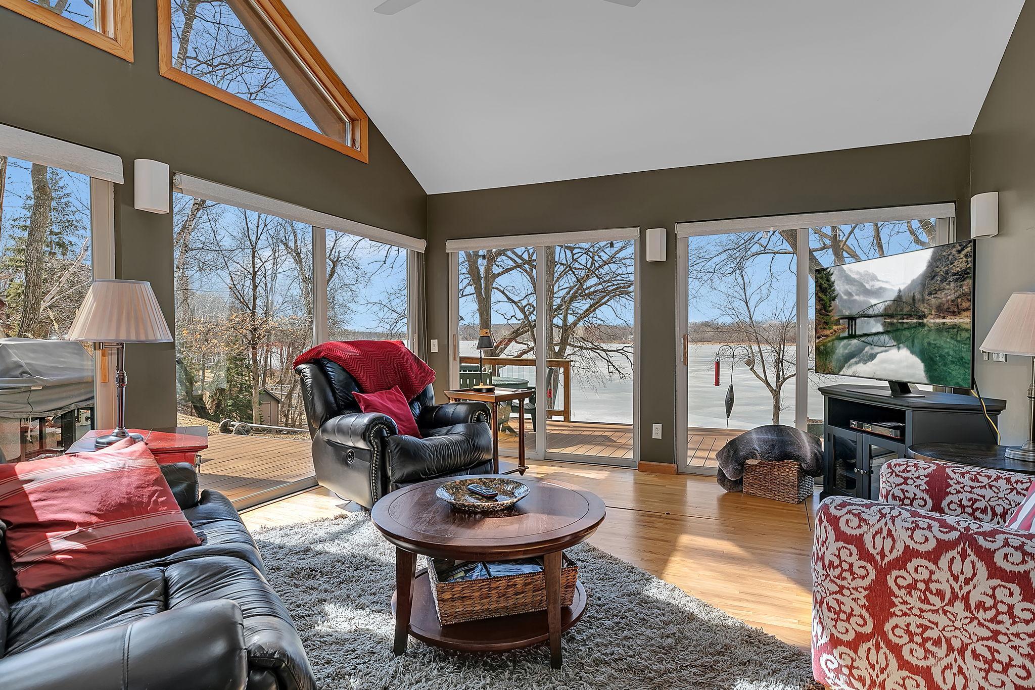 18155 Dove Hill Road Eden Valley, MN 55329 - Photo 15 of 47