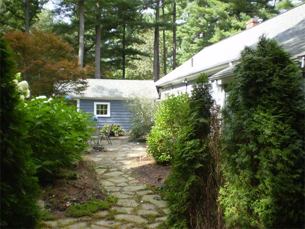 305 Lakeside Road Hanson, MA 02341 - Photo 11 of 15 Gallery Image 11