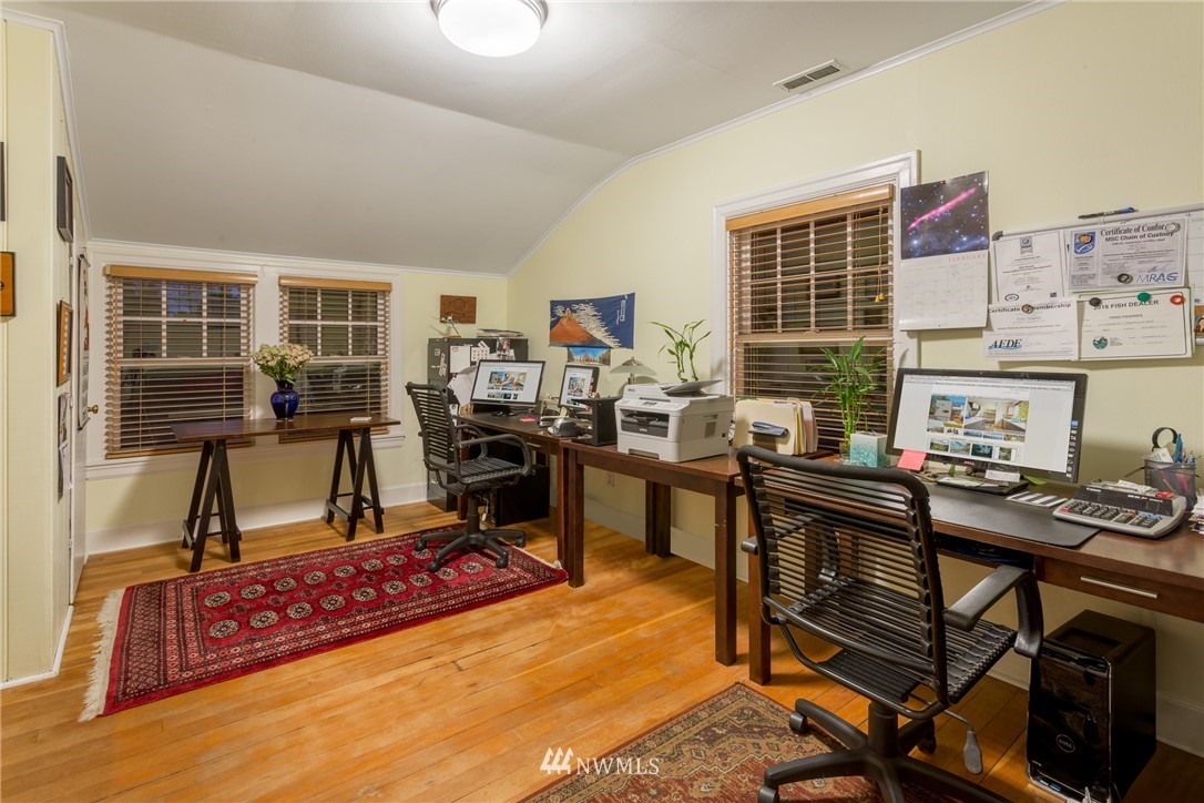 514 Hubbard Road Lynnwood, WA 98036 - Photo 16 of 25 Gallery Image 16