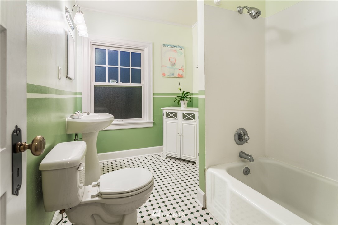 514 Hubbard Road Lynnwood, WA 98036 - Photo 17 of 25 Gallery Image 17