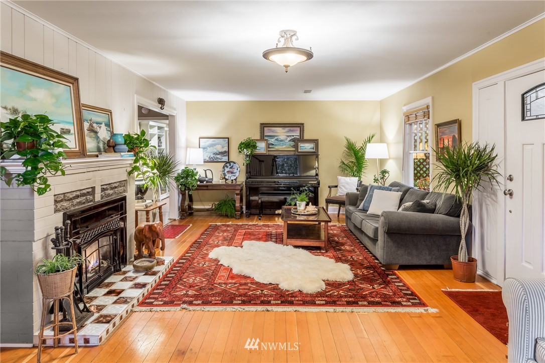 514 Hubbard Road Lynnwood, WA 98036 - Photo 7 of 25 Gallery Image 7