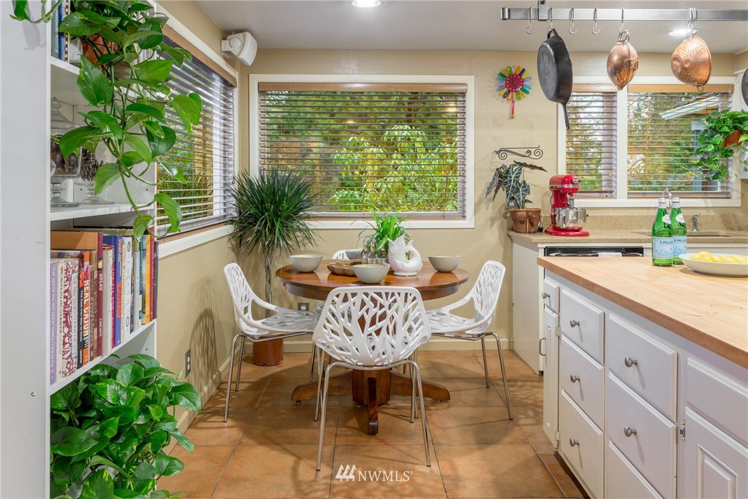 514 Hubbard Road Lynnwood, WA 98036 - Photo 10 of 25 Gallery Image 10