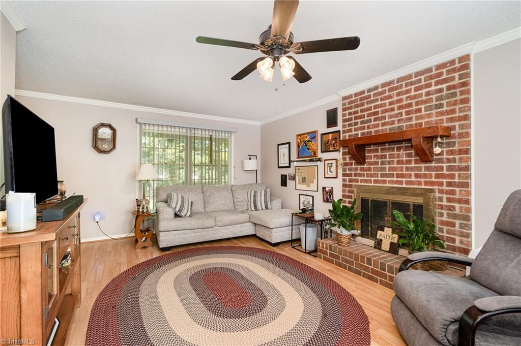 3710 Applewood Road Randleman, NC 27317 - Photo 7 of 30 Living Room