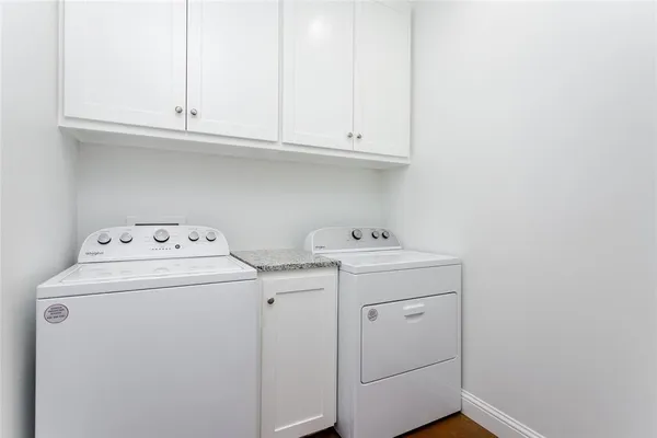 $1,750 | 910 West Knox Street, Unit B, Ennis, TX 75119