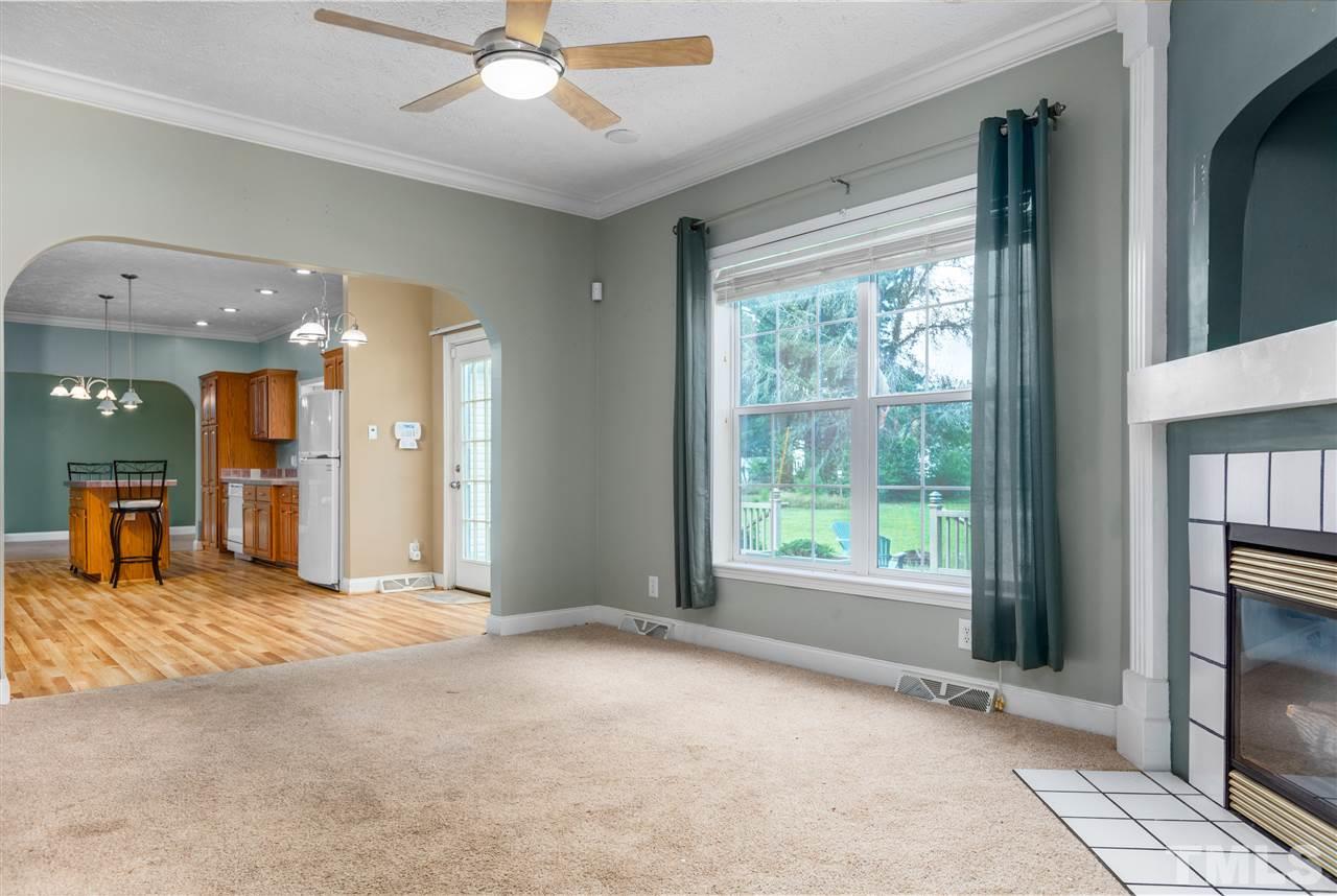 1125 Tilghman Road Dunn, NC 28334 - Photo 11 of 30 Gallery Image 11