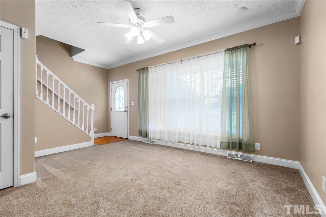 1125 Tilghman Road Dunn, NC 28334 - Photo 4 of 30 Gallery Image 4