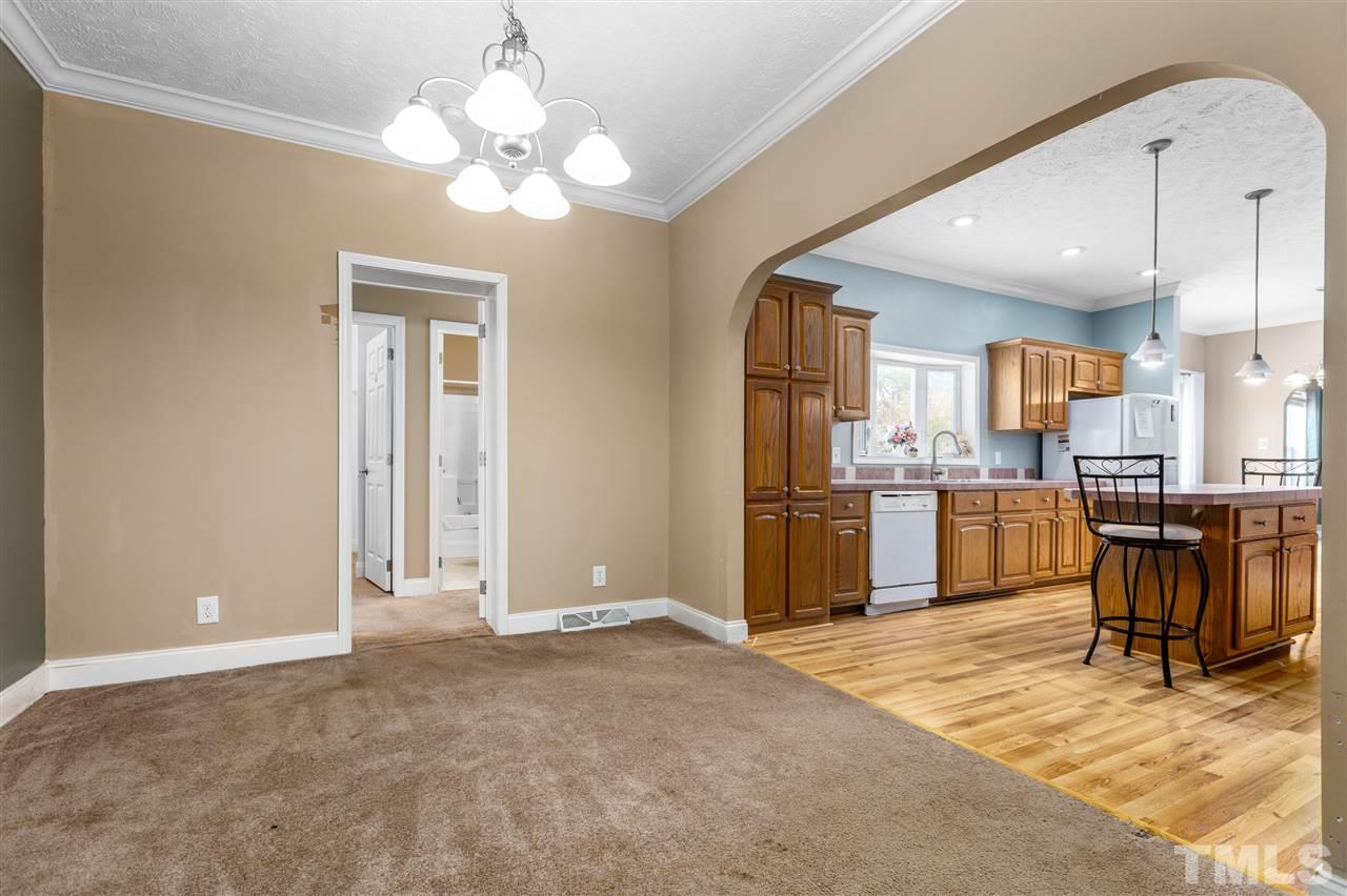 1125 Tilghman Road Dunn, NC 28334 - Photo 5 of 30 Gallery Image 5