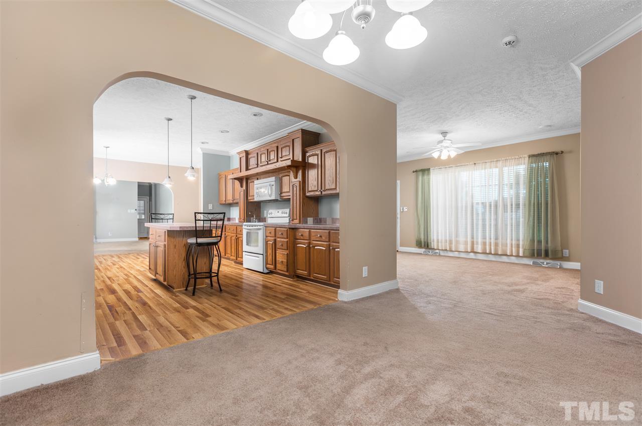 1125 Tilghman Road Dunn, NC 28334 - Photo 6 of 30 Gallery Image 6