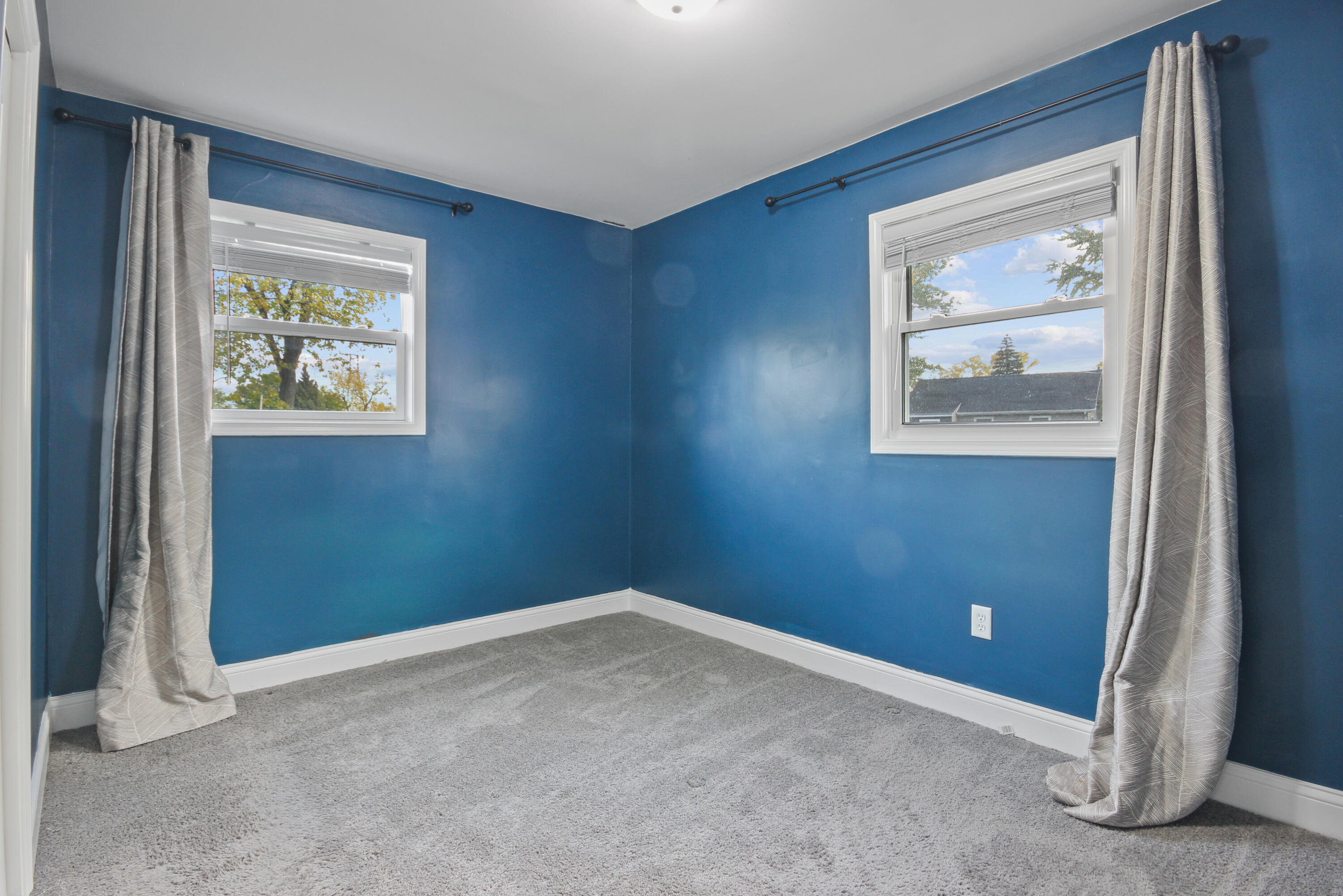 206 Birch Street Crown Point, IN 46307 - Photo 8 of 12 3000x2001