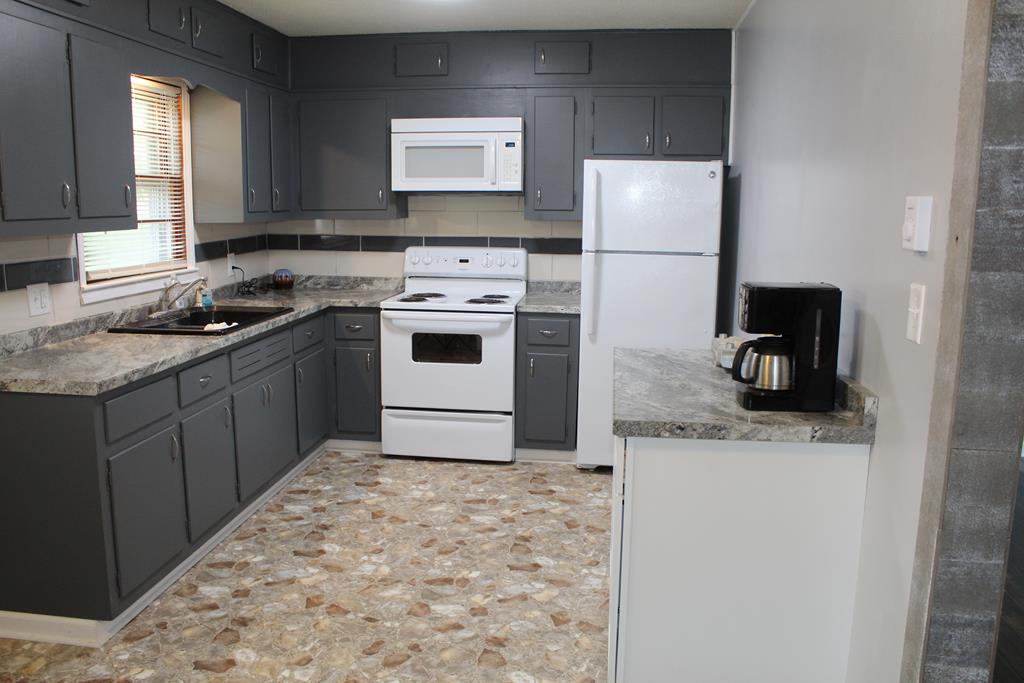27 Mount Olivet Road Fries, VA 24330 - Photo 14 of 31 Gallery Image 14