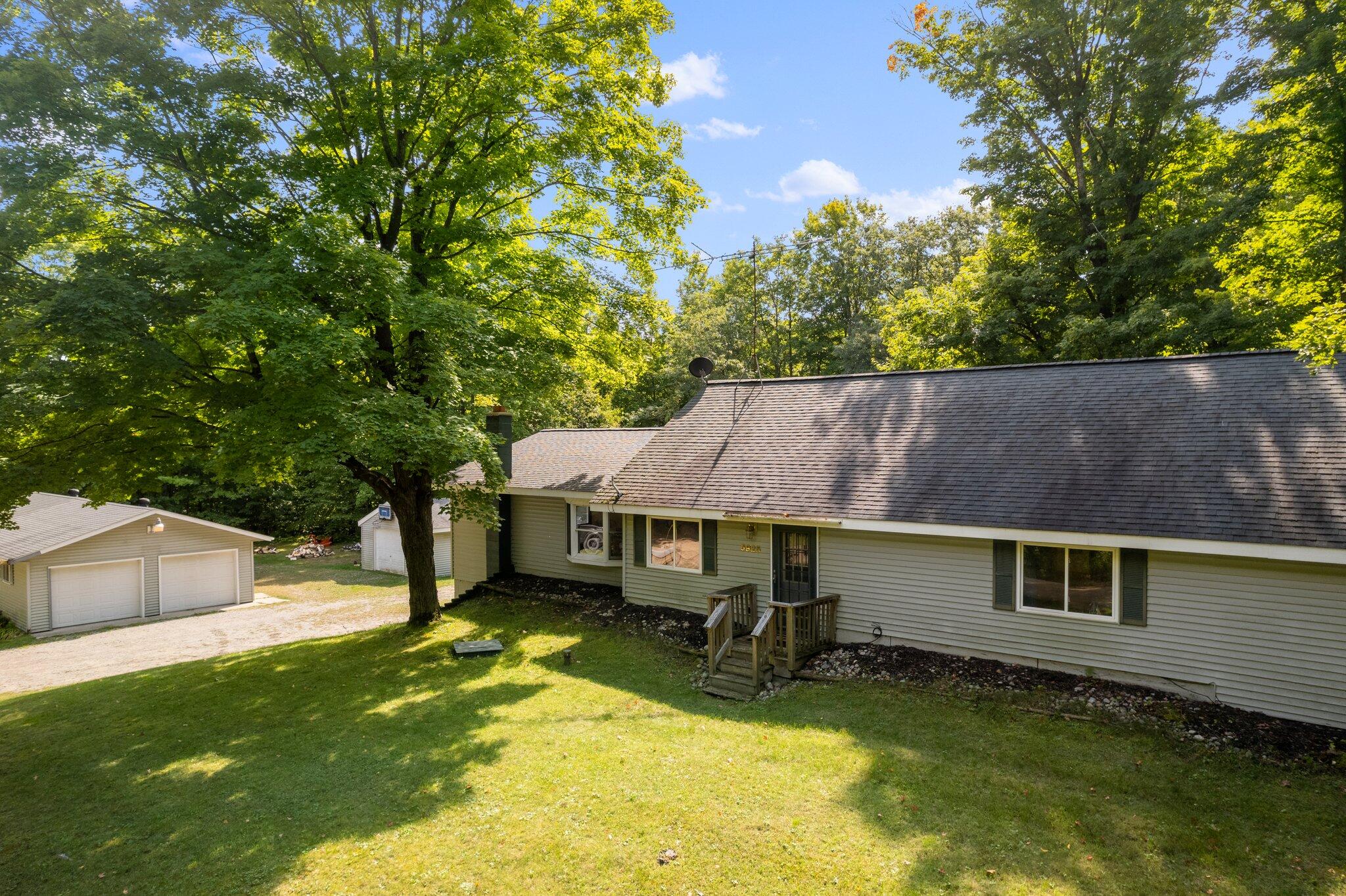 5925 King Road Lewiston, MI 49756 - Photo 8 of 41 Gallery Image 8