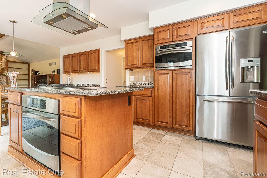1771 Quincy Drive Rochester Hills, MI 48306 - Photo 10 of 30
