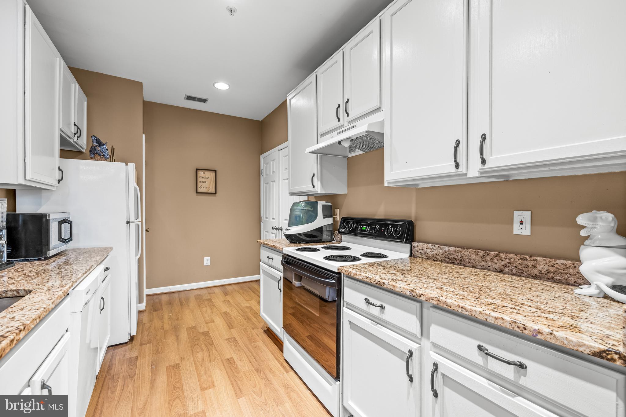 16 Hawk Rise Lane, Unit 204 Owings Mills, MD 21117 - Photo 16 of 33