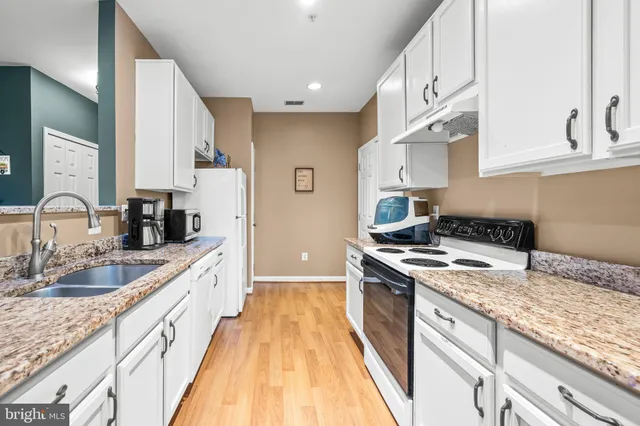 $250,000 | 16 Hawk Rise Lane, Unit 204, Owings Mills, MD 21117