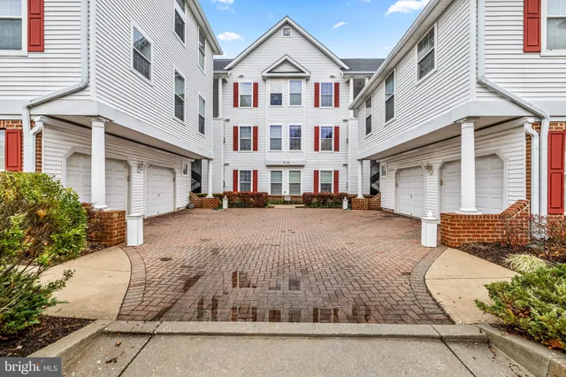 $250,000 | 16 Hawk Rise Lane, Unit 204, Owings Mills, MD 21117