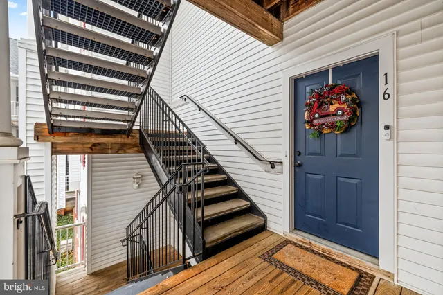 $250,000 | 16 Hawk Rise Lane, Unit 204, Owings Mills, MD 21117