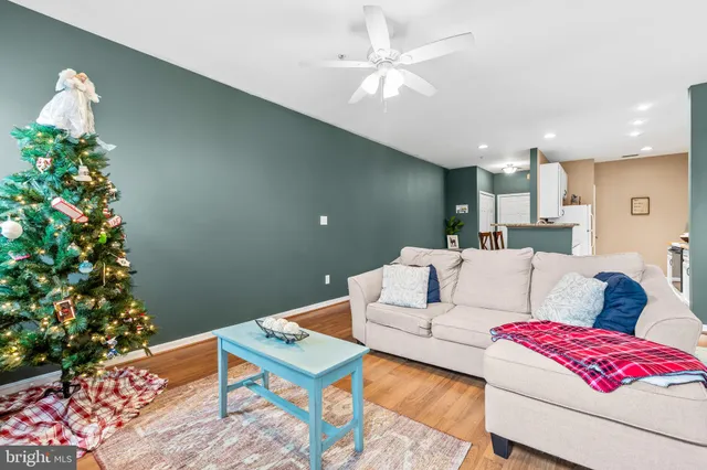 $250,000 | 16 Hawk Rise Lane, Unit 204, Owings Mills, MD 21117