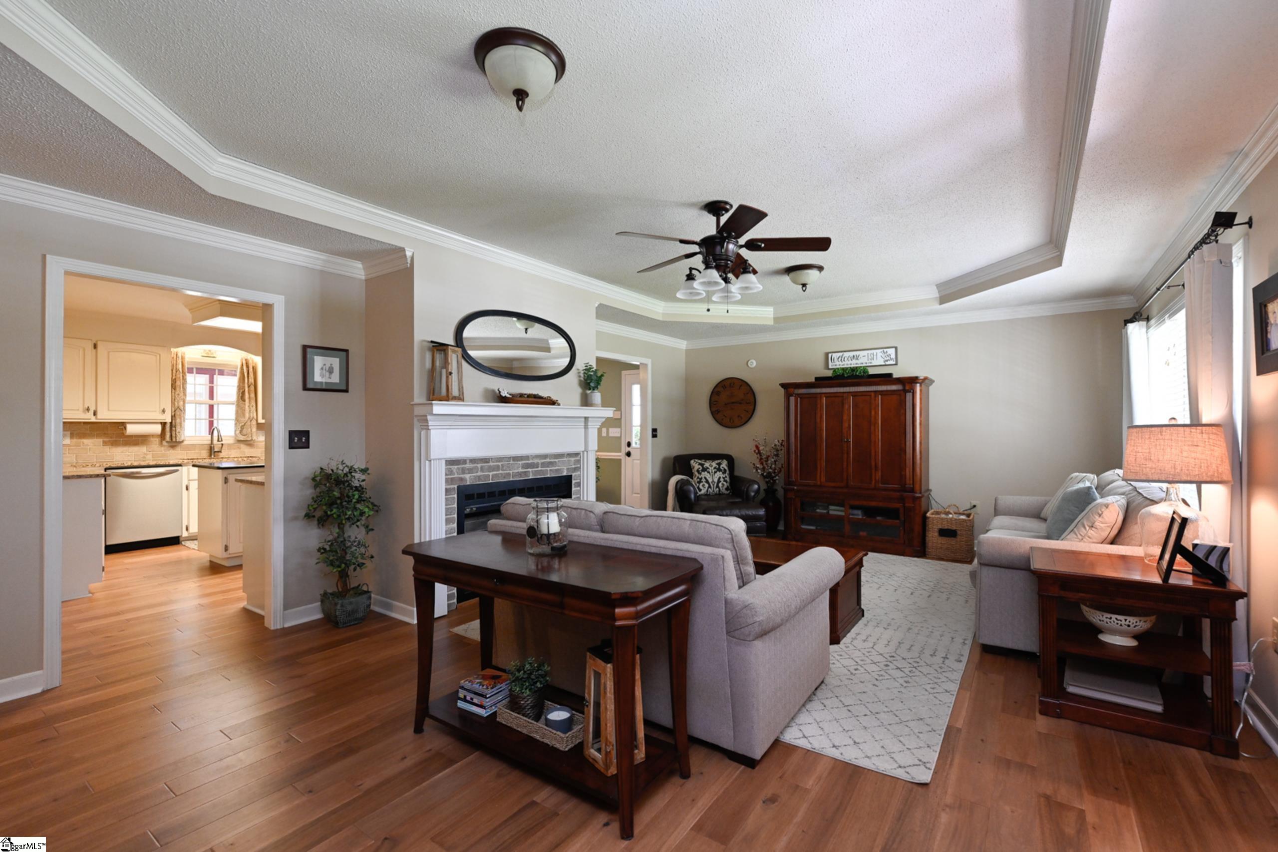 142 Carolina Way Fountain Inn, SC 29644 - Photo 5 of 27 Gallery Image 5