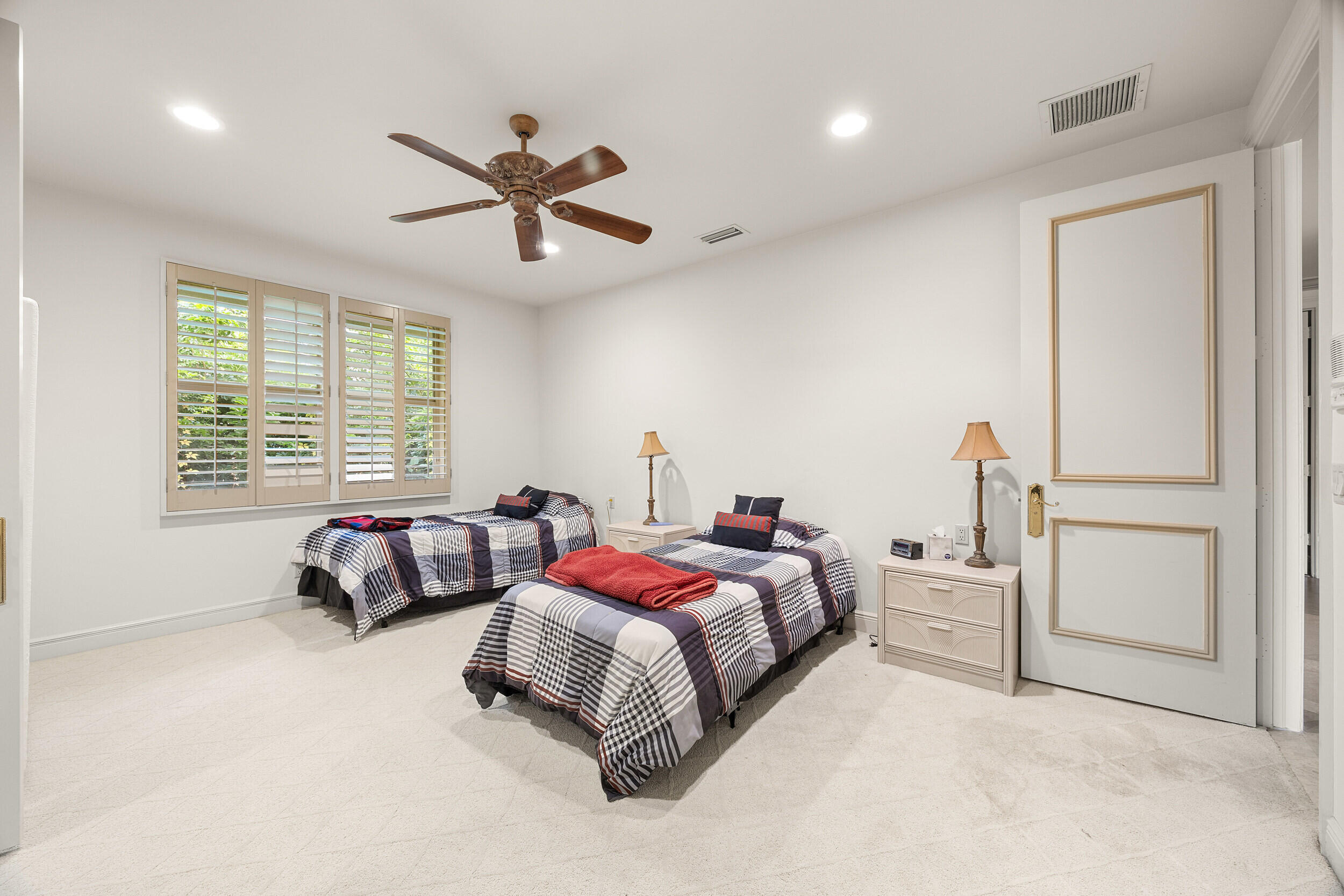 17618 Bocaire Way Boca Raton, FL 33487 - Photo 54 of 68 48_jv2a0347