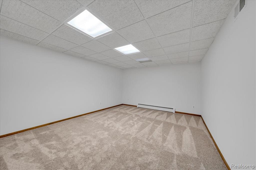 955 Woodlane Drive, Unit 9 Rochester Hills, MI 48307 - Photo 25 of 41