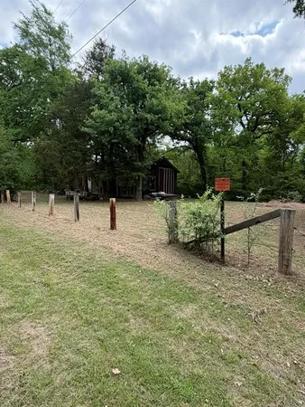 $100,000 | 905 Tupuna Drive, Tool, TX 75143