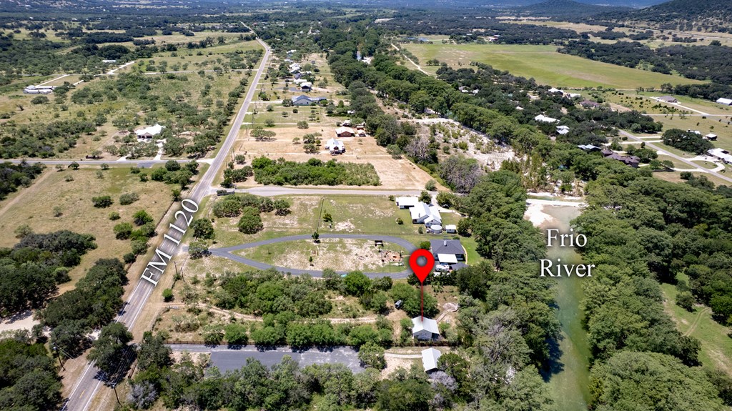 3598 Ranch Road 1120 Rio Frio, TX 78879 - Photo 23 of 27