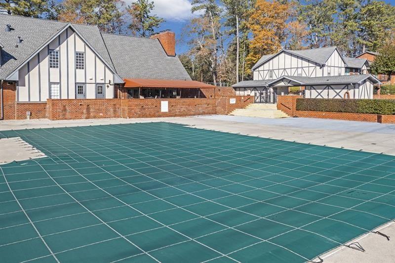 6851 Roswell Road, Unit D14 Atlanta, GA 30328 - Photo 29 of 30 an aerial view of a house