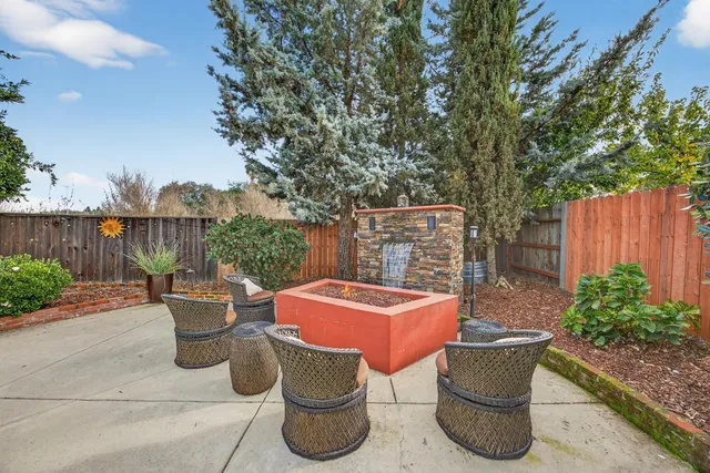 a outdoor view with a seating space