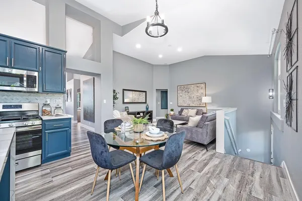 $935,000 | 401 Seaton Drive, Folsom, CA 95630