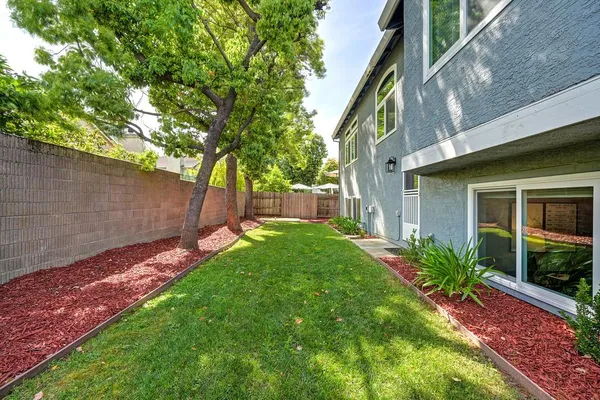 $935,000 | 401 Seaton Drive, Folsom, CA 95630