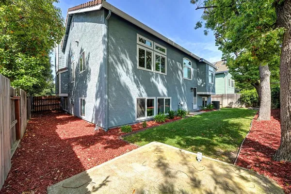 $935,000 | 401 Seaton Drive, Folsom, CA 95630