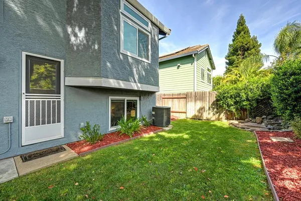 $935,000 | 401 Seaton Drive, Folsom, CA 95630