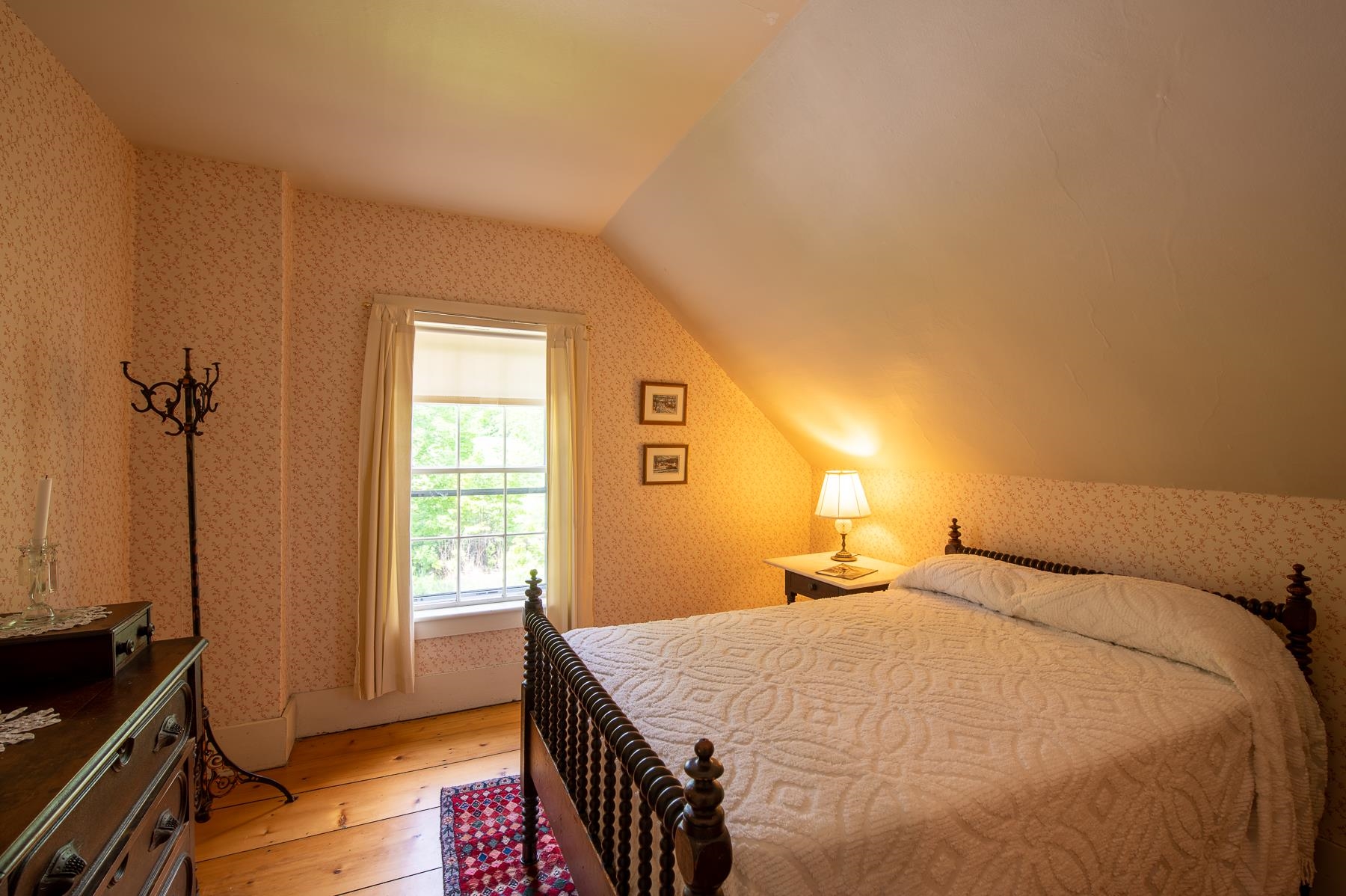 1070 Hell's Peak Road Londonderry, VT 05148 - Photo 13 of 23