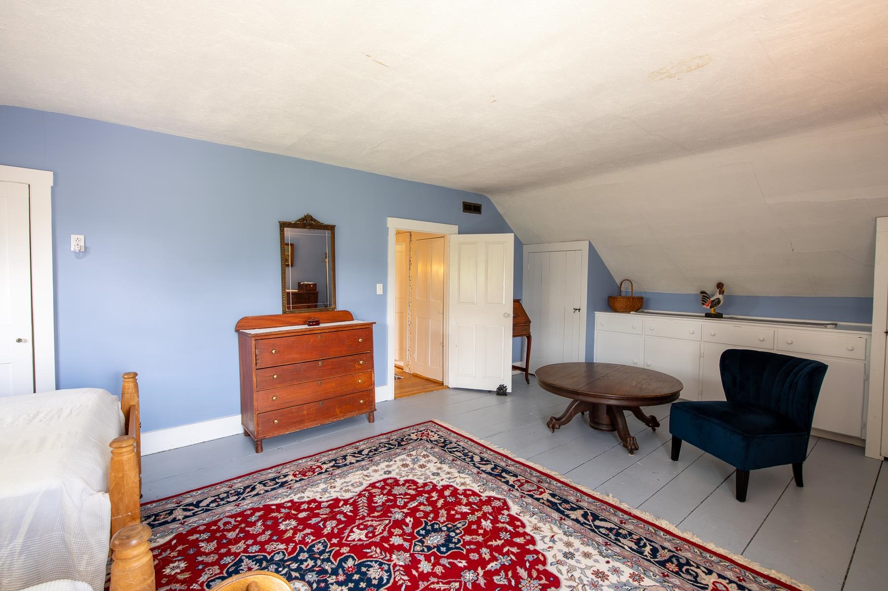 1070 Hell's Peak Road Londonderry, VT 05148 - Photo 15 of 23