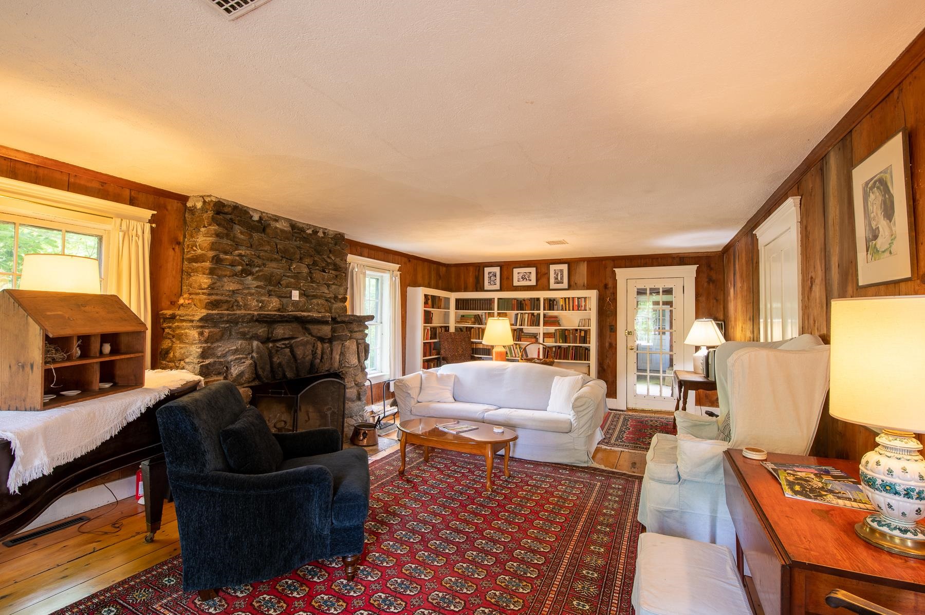 1070 Hell's Peak Road Londonderry, VT 05148 - Photo 9 of 23