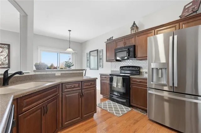 $305,000 | 8896 Findley Street, Lenexa, KS 66227