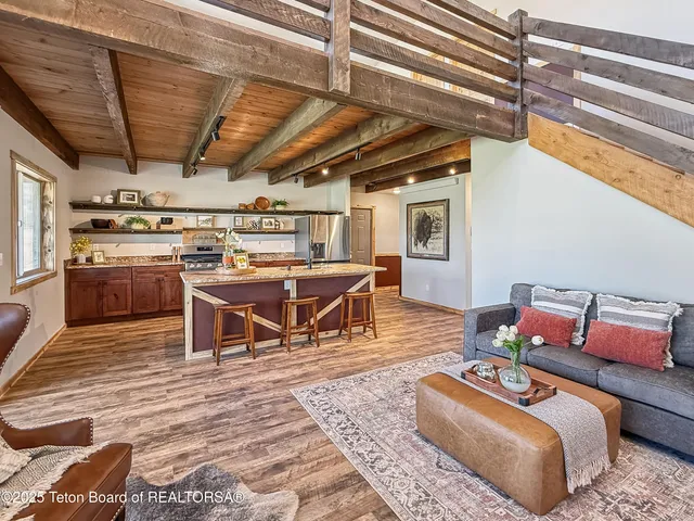 $769,000 | 25 Fairway Avenue, Thayne, WY 83127